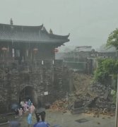 深圳大鹏所城城墙垮塌 无