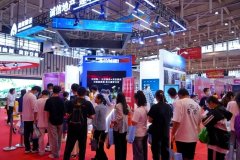近5万人观展 认购1933套！