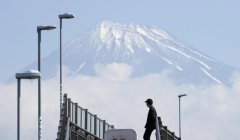 日本一公寓因遮挡富士山