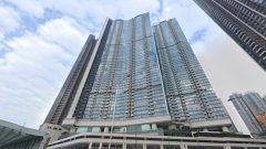 用家赶8号风球前入市 80