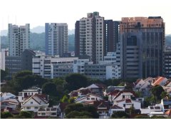 由于新盘销售强劲，新加