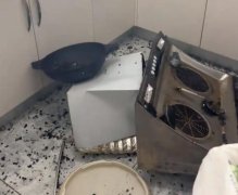 女子加热饮料导致厨房发